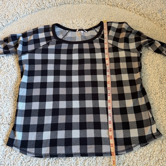 Victoria's Secret Plaid Pajamas Long Sleeve Long Pants Size Medium or Small - Picture 13 of 16